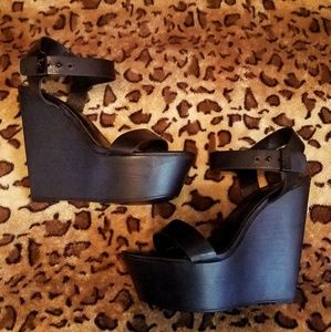 Leather wedges